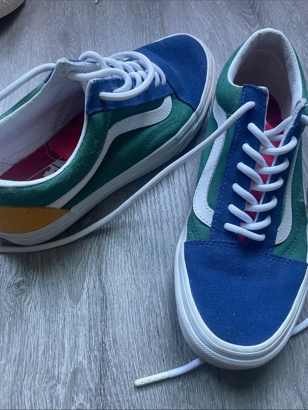 Vans Old Skool Sneakers in Blue, Green, White, Red